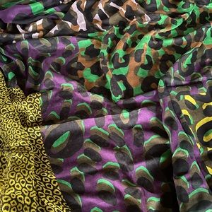 Versace Collection Shawl in printed Modal-Cashmere